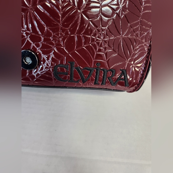 Loungefly Elvira Mistress Of The Dark Crossbody NWT Red/Black Spiderweb Goth - Picture 16 of 16